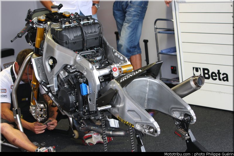 motogp_stand_067_republique_tcheque_brno_2011