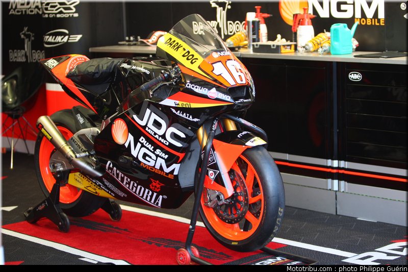 motogp_stand_085_republique_tcheque_brno_2011