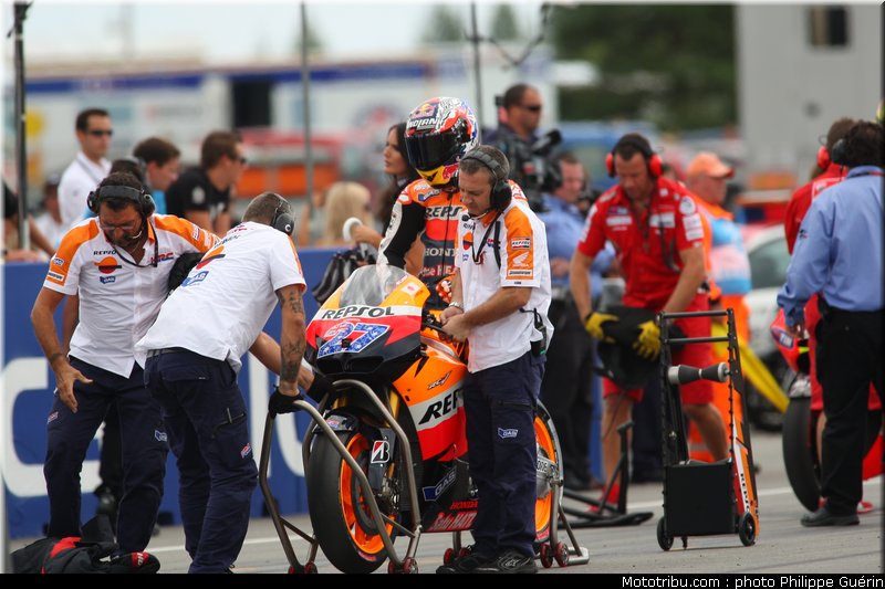 motogp_stoner_013_republique_tcheque_brno_2011