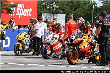 moto2_003_republique_tcheque_brno_2011.JPG