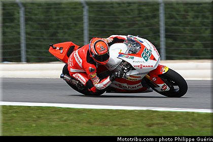 moto2_bradl_008_republique_tcheque_brno_2011.JPG