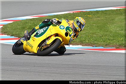 moto2_corsi_006_republique_tcheque_brno_2011.JPG