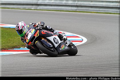 moto2_espargaro_a_002_republique_tcheque_brno_2011.JPG