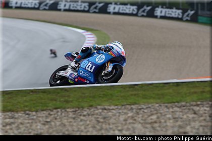 moto2_espargaro_p_001_republique_tcheque_brno_2011.JPG