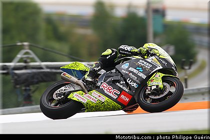 moto2_iannone_002_republique_tcheque_brno_2011.JPG