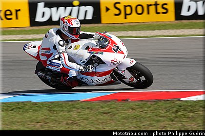 moto2_krummenacher_006_republique_tcheque_brno_2011.JPG