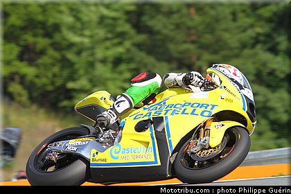 moto2_lorenzetti_002_republique_tcheque_brno_2011.JPG
