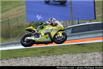 moto2_lorenzetti_003_republique_tcheque_brno_2011.JPG