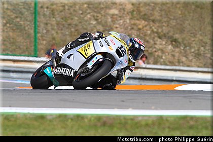 moto2_luthi_007_republique_tcheque_brno_2011.JPG