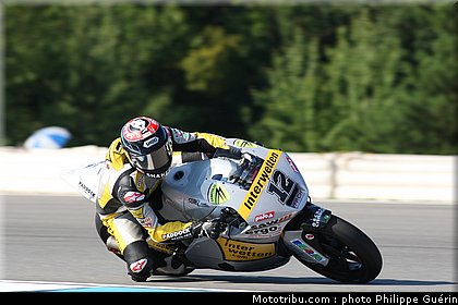 moto2_luthi_008_republique_tcheque_brno_2011.JPG