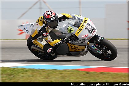 moto2_luthi_009_republique_tcheque_brno_2011.JPG