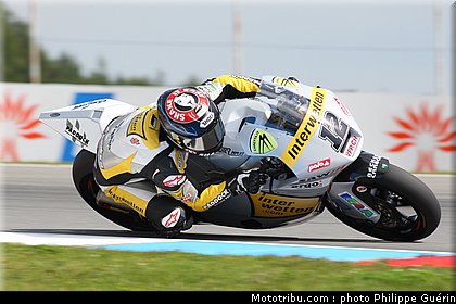 moto2_luthi_010_republique_tcheque_brno_2011.JPG