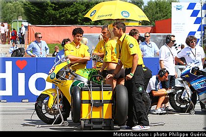 moto2_pasini_002_republique_tcheque_brno_2011.JPG