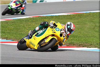 moto2_pasini_003_republique_tcheque_brno_2011.JPG