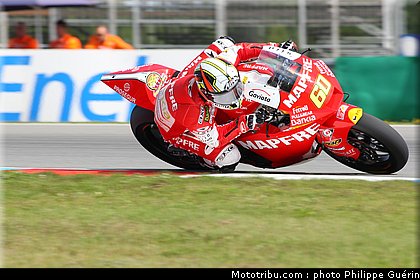 moto2_simon_004_republique_tcheque_brno_2011.JPG