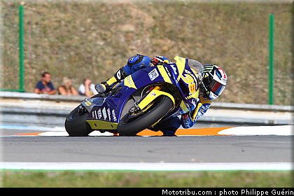 moto2_smith_005_republique_tcheque_brno_2011.JPG