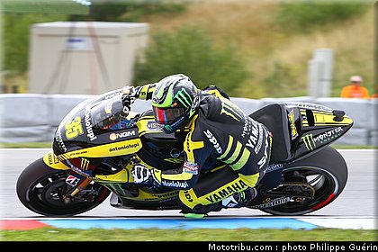 motogp_crutchlow_004_republique_tcheque_brno_2011.JPG