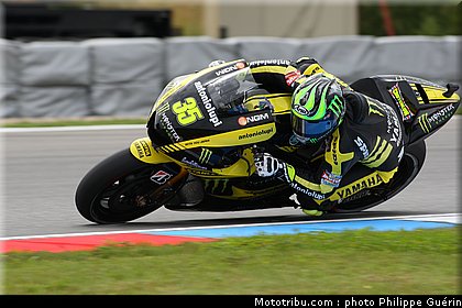 motogp_crutchlow_010_republique_tcheque_brno_2011.JPG
