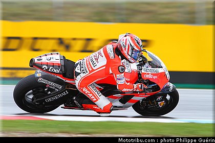 motogp_hayden_001_republique_tcheque_brno_2011.JPG