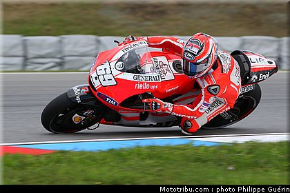 motogp_hayden_012_republique_tcheque_brno_2011.JPG