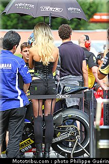 motogp_pitbabe_020_republique_tcheque_brno_2011.JPG