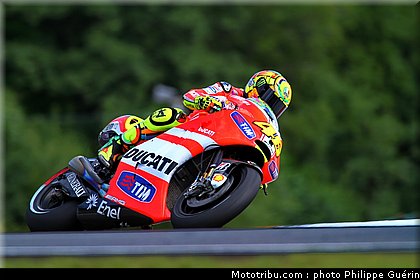 motogp_rossi_002_republique_tcheque_brno_2011.JPG