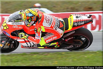 motogp_rossi_007_republique_tcheque_brno_2011.JPG