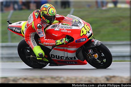 motogp_rossi_013_republique_tcheque_brno_2011.JPG