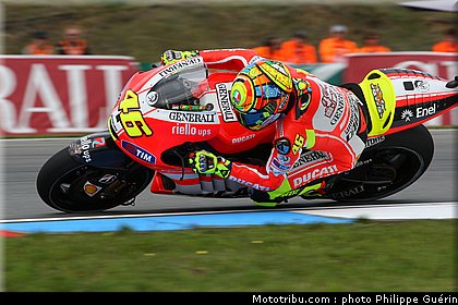 motogp_rossi_022_republique_tcheque_brno_2011.JPG