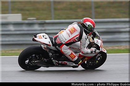motogp_simoncelli_009_republique_tcheque_brno_2011.JPG