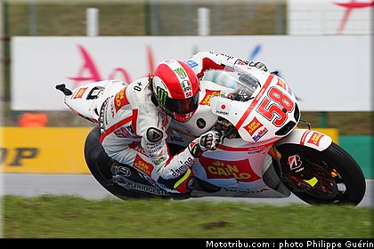 motogp_simoncelli_010_republique_tcheque_brno_2011.JPG