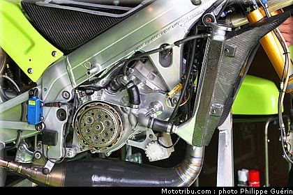 motogp_stand_011_republique_tcheque_brno_2011.JPG