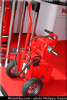 motogp_stand_031_republique_tcheque_brno_2011.JPG
