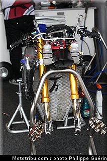 motogp_stand_065_republique_tcheque_brno_2011.JPG