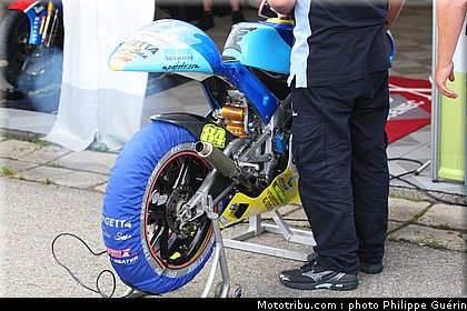 motogp_stand_072_republique_tcheque_brno_2011.JPG