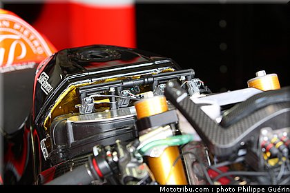 motogp_stand_078_republique_tcheque_brno_2011.JPG