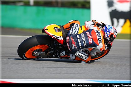 motogp_stoner_012_republique_tcheque_brno_2011.JPG