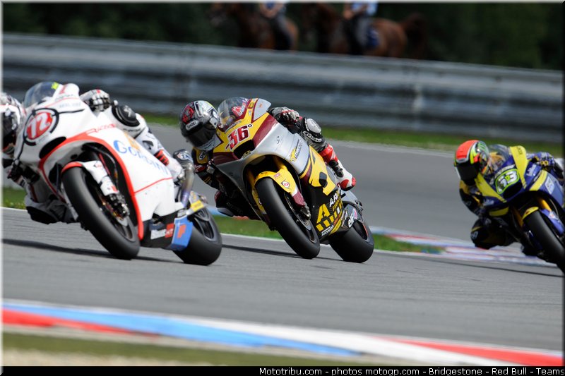 moto2_010_republique_tcheque_brno_2011