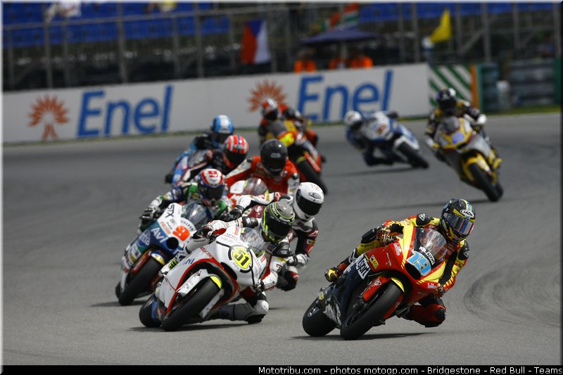 moto2_036_republique_tcheque_brno_2011