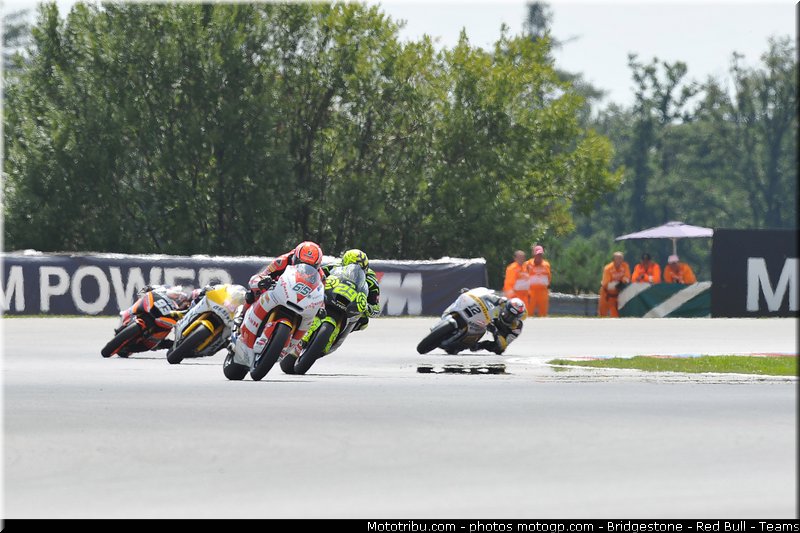 moto2_044_republique_tcheque_brno_2011