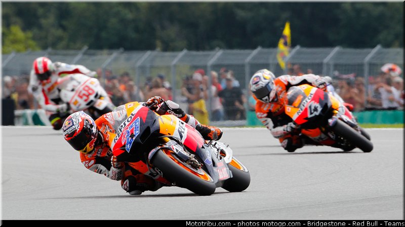 moto2_054_republique_tcheque_brno_2011