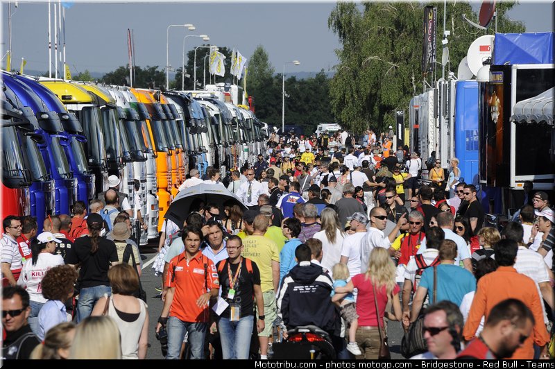 motogp_ambiance_004_republique_tcheque_brno_2011