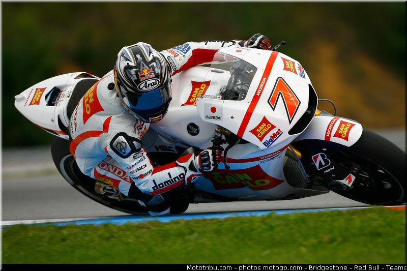 motogp_aoyama_019_republique_tcheque_brno_2011