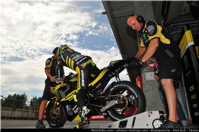 motogp_crutchlow_018_republique_tcheque_brno_2011