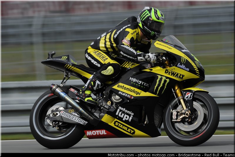 motogp_crutchlow_025_republique_tcheque_brno_2011