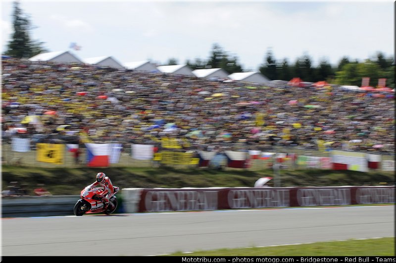 motogp_hayden_004_republique_tcheque_brno_2011