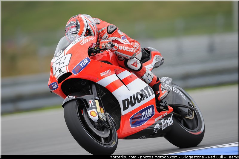 motogp_hayden_005_republique_tcheque_brno_2011