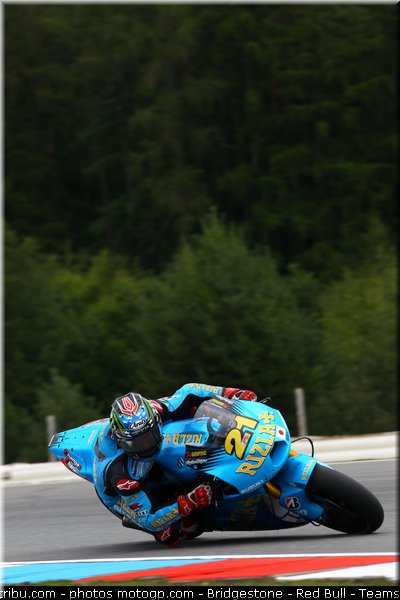motogp_hopkins_012_republique_tcheque_brno_2011