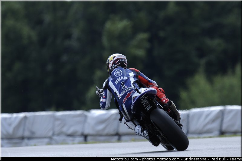motogp_lorenzo_007_republique_tcheque_brno_2011