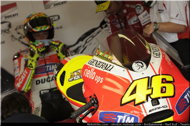 motogp_rossi_009_republique_tcheque_brno_2011